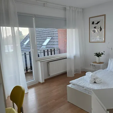 Boardinghouse Pd25 Alte Feuerwache I Mit Einzel- Und Doppelzimmer I 3min Cityhospital I Monteure I Smart Tv I Einzelbetten I Kueche I Gemeinschaftsraum I Wasch I P Pensjonat *
