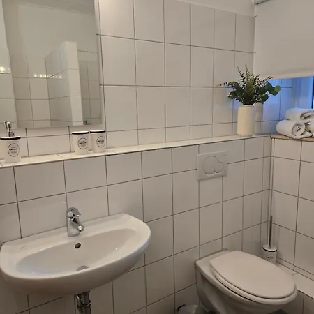 Pensjonat Boardinghouse Pd25 Alte Feuerwache I Mit Einzel- Und Doppelzimmer I 3min Cityhospital I Monteure I Smart Tv I Einzelbetten I Kueche I Gemeinschaftsraum I Wasch I P *